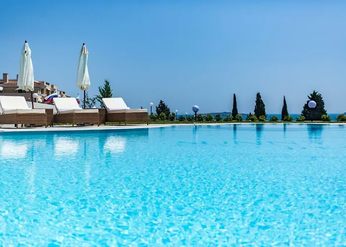 July's Island Deluxe *