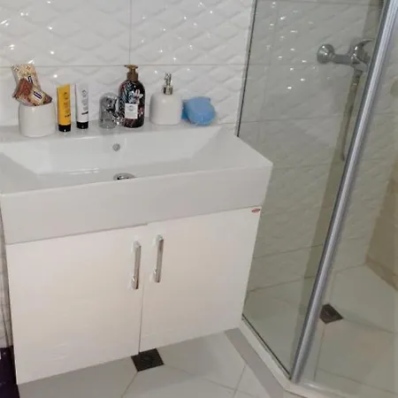 July's Island Deluxe Appartement Chernomorets