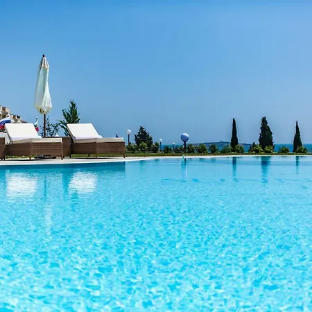 July's Island Deluxe *