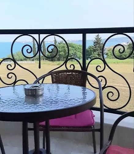 Apartamento July's Island Deluxe *