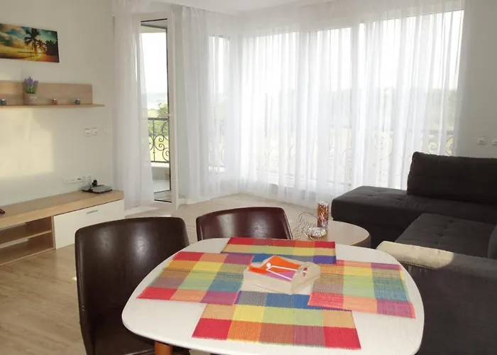 Apartamento July's Island Deluxe Chernomorets